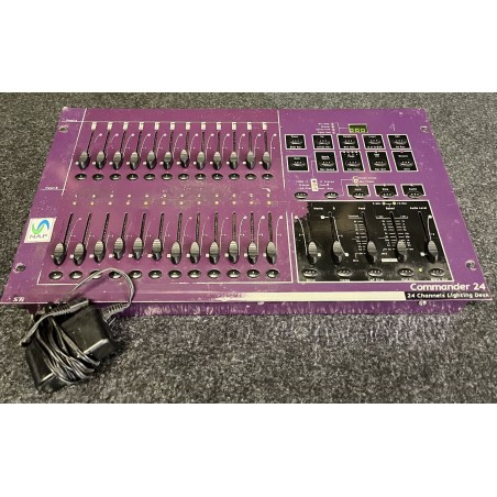 Console Commander 24 DMX512 24 circuits 2 prépa NAP