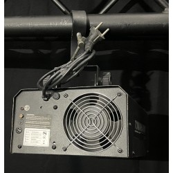 Effet DJ Tomahawk 250V Stairville