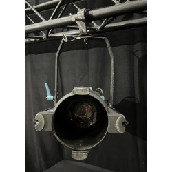 Projecteur découpe 800W - 12/30° ADB