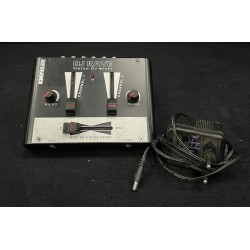 Console DJ Rave 2 in/1 out...