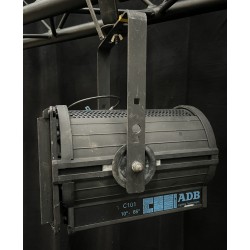 Projecteur PC 1000W ADB C101