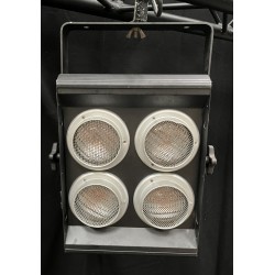 Projecteur blinder DTS FL2600 4x650W