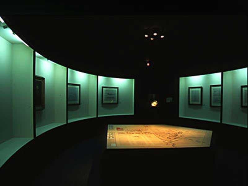 eclairage et mise en valeur de tableaux dans un musée